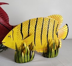 2 Metal Fish Sculptures Seagrass Base 15″ Yellow Tiger Stripe 14″ Red Angelfish
