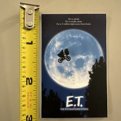 E.T. (THIS IS A STICKER-Dishwasher Safe) Alien / Art / Movie / Space