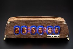 Brushed Oak Case for IN-12 Nixie Tubes Clock with Temperature F/C, Format 12/24H
