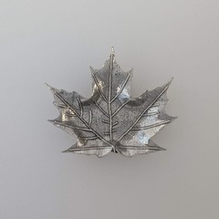 Maple Leaf Ring Dish