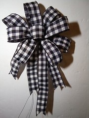 Spring Summer Bow check black & white approx. 9 in. decoration wreath hand tied