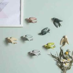 Ceramic Swallows Wall Mounted Simulation Bird Flying Ornament Wall Hanging Decor