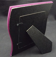 Desktop Photo Frame ~ Pop Art Wave Styling ~ Purple ~ Holds 3.5″x5″ Photo