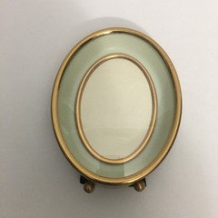 Vintage Bubble Glass Oval Photo Frame Green Border 5.5 x 4.25