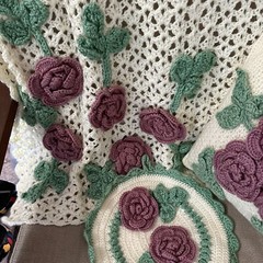 3pc Handmade Crochet 3D Rose Small Afghan, Pillow & 11” D Wall Hanging 35×39”
