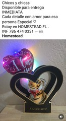 Freestanding Wooden Heart Sign «I Love You» Black/Gold Modern