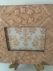 Photo Frame Metal Embossed Floral 4×6 Photo Vertical or Horizontal Pink-Bronze