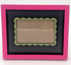 4 x 6 Wooden Photo Frame Double Layer Pink/Black Scallop Design 8 in H 9.5 L