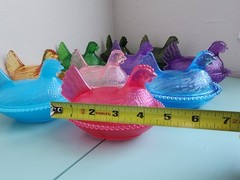 5″ Plastic Nesting Hen on Nest Covered Candy Dish -Choose Your Color- Acrylic