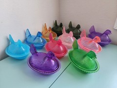 5″ Plastic Nesting Hen on Nest Covered Candy Dish -Choose Your Color- Acrylic