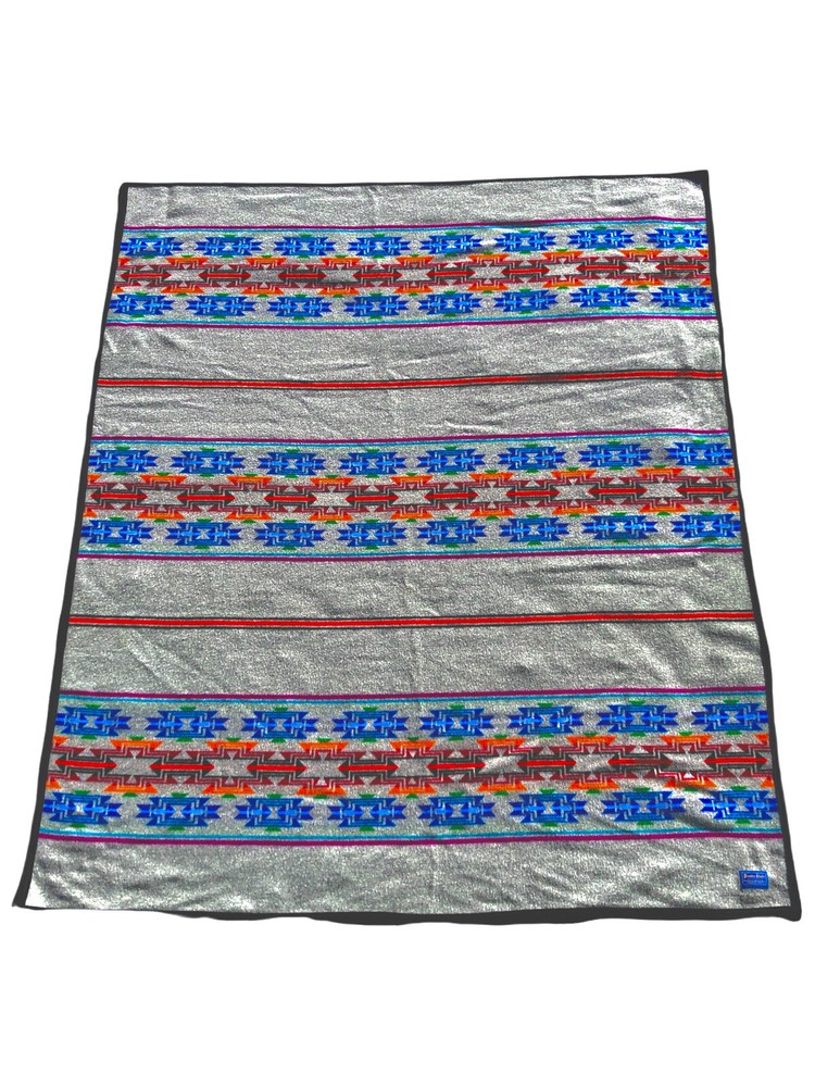 Vintage Beaver State Pendleton Wool Aztec Southwest Style Robes & Shawls 74″x64″