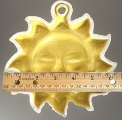 Vintage THUN Ceramic Sun Tile Hanging Decor, Baking Mold – Made In Italy 6.5”