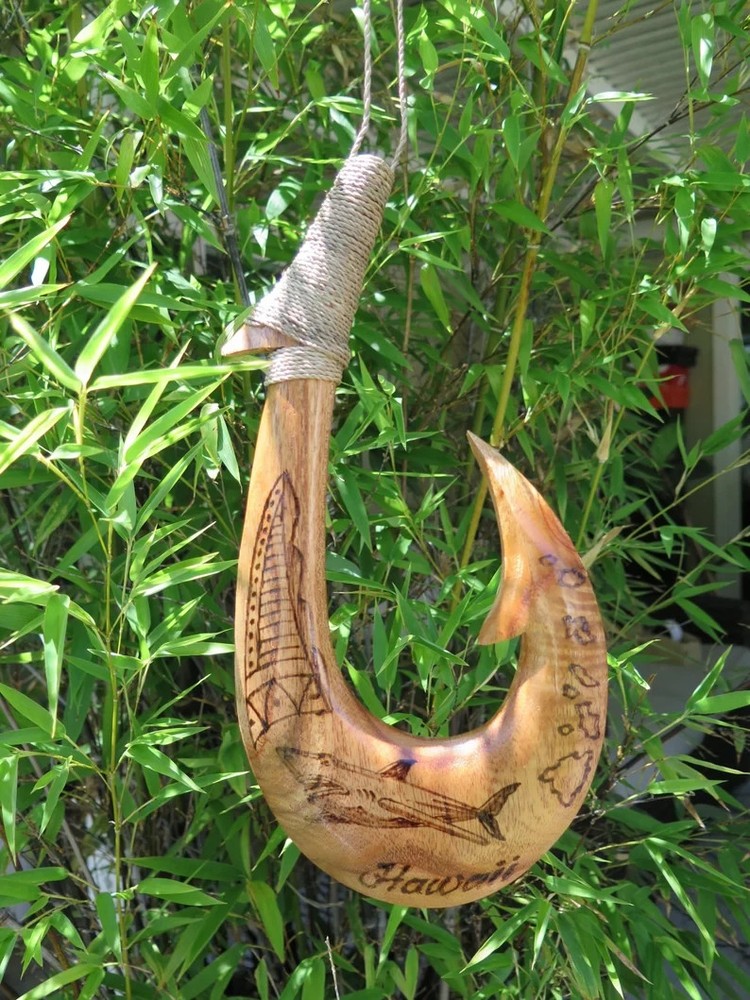 Hawaiian Hand Made Wall Decor Solid Wood Sleek Polynesian Fish Hook Tribal