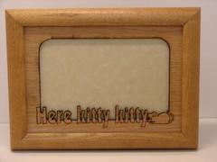 Here Kitty Kitty, 5×7 wood insert in a wood frame, NOS, holds a 4×6 photo