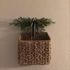 Upright Folio Grass Handwoven