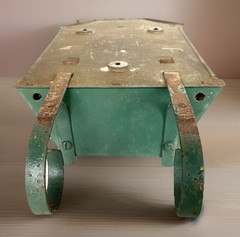 Old Solid Metal P.N. Co 1930’s Wall Mount Locking Mailbox with Paper Holder 17+»