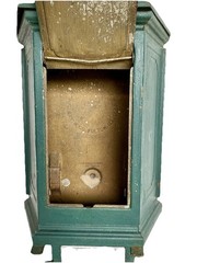 Old Solid Metal P.N. Co 1930’s Wall Mount Locking Mailbox with Paper Holder 17+»
