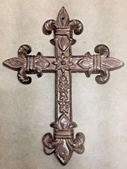 Large FLEUR DE LIS CROSS Antique Brown Patina Finish for wall mounting 9″ x 12″