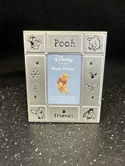 DISNEY~Little Beginnings Pooh BABY METAL FRAME GUC SEE PICTURES