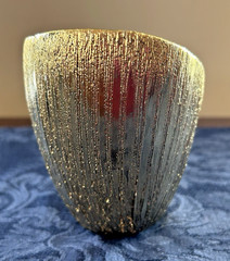 Asymmetrical Gold Vertical Textured Vase or Bowl Home Decor Accent 4.75″