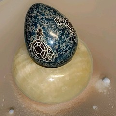 Solid Stone 3″ Turtle Egg Hand Etched Soapstone Art Vtg Cobalt Blue Kenya Craft