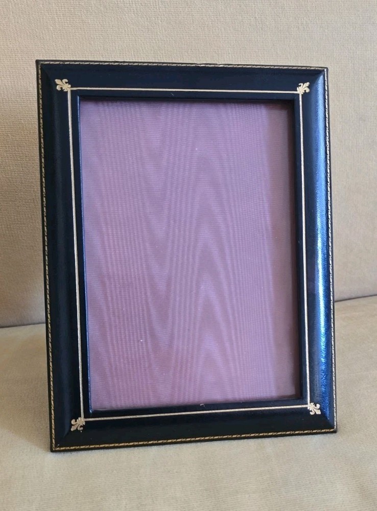 Vintage Black Leather Gold Embossed Fleur-de-Lis Photo Frame 8.5×6.2″ Easel Back