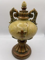 Beautiful Pair Of Decorative Mantel/Shelf Pieces Gold Tone 9 inches