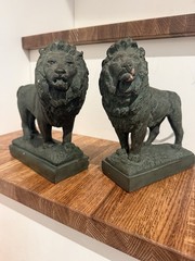 Art Institute Of Chicago Museum Lions Sculptures Pair Medium Green Resin Statues