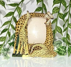 Vtg Giraffe Family 3D Resin Picture Frame Safari Nursery Decor 11×11.5 Inch