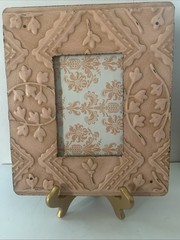 Photo Frame Metal Embossed Floral 4×6 Photo Vertical or Horizontal Pink-Bronze