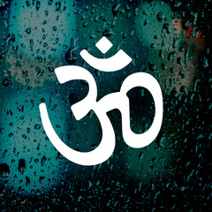 Aum Om Sticker Vinyl Decal – Spiritual Yoga Symbol Hindu Buddha Wall Car Window