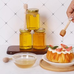 BIGIVACA 4 oz Hexagon Mini Glass Honey Jars with Wood Dippers,30 4 oz-30 pack