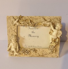 Ornate Cherub Angel 3D Picture Frame Resin Victorian