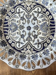 Iznik Design 14» Turkish Ceramic Plate Floral Wall Hanging Blue & White Scallop