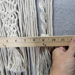 Macrame Knit Wall Hanging Boho Decoration Home Decor Off White 28″ EUC
