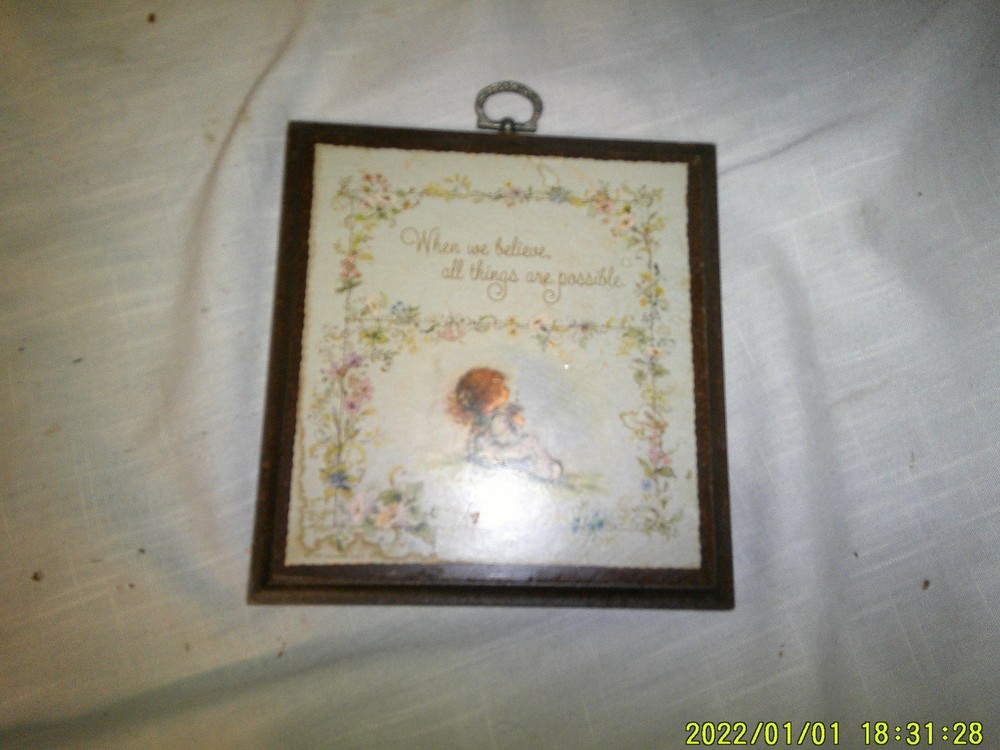 VIONTAGE WALL HANGING WOOD PLAQUE WHEN WE BELIEVE ALL THINGS ARE POSSIBLE