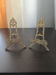 Pair Of Table Top Brass Easels Ornate Decor Vintage Pictures Mantle Display 7.5″