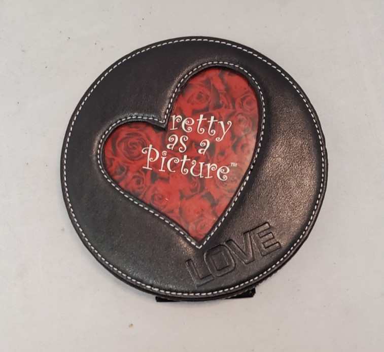 Round Leather Heart Photo Frame «LOVE» by Kim Anderson’s Pretty as a Picture