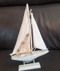 SAILBOAT Home Decor Handmade Wood and Canvas Room Accent 12 » T 7.25″ W
