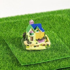 Versatile 10-Pc Set of 6×6 Inch Artificial Grass for Dollhouses & DIY Projects