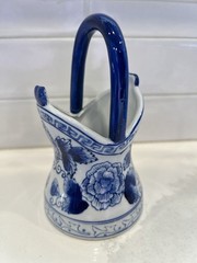 Vintage Blue White Mini Porcelain Lot Teapot Ornament Chair Basket Chinoiserie