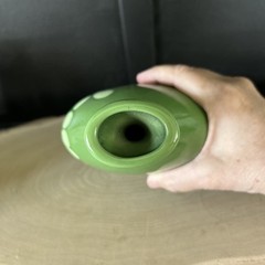 Crate & Barrel Brin Vase Ceramic Green Floral MCM Style 8.5 “ x 6” MINT cond.