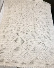 VTG Handmade BLANKET/AFGHAN Crochet Ivory ThickHeavy Cottage/Grannycore 73 x 54”